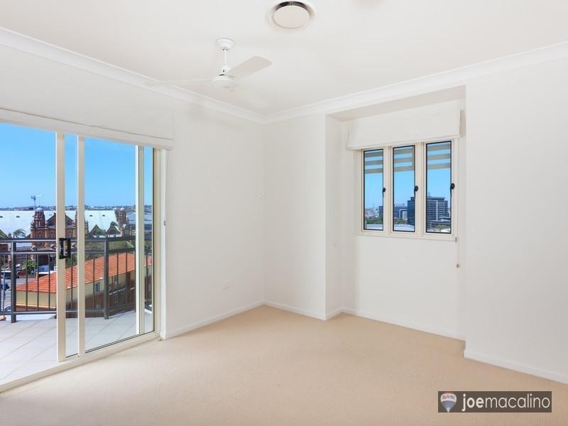 L5 / 451 Gregory Tce, Spring Hill QLD 4000