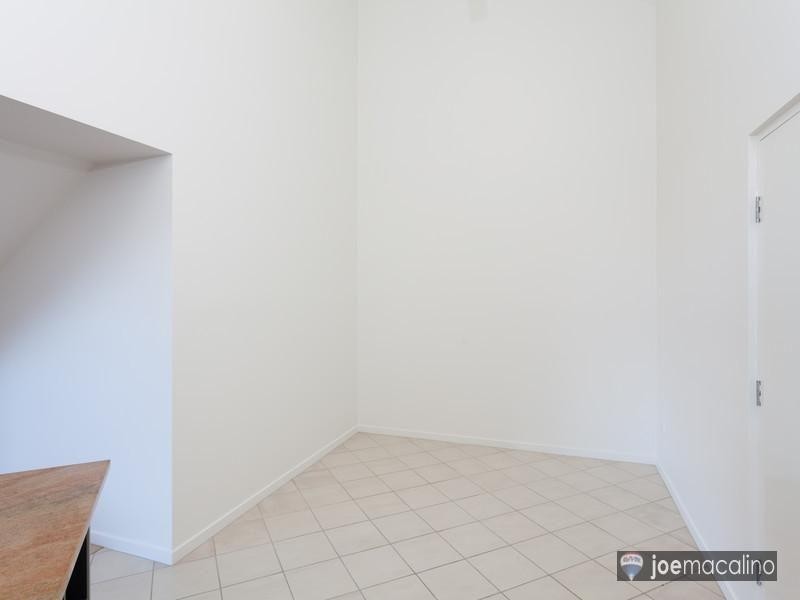 L5 / 451 Gregory Tce, Spring Hill QLD 4000