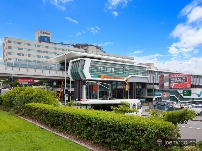 15 Aberleigh Road, Herston QLD 4006