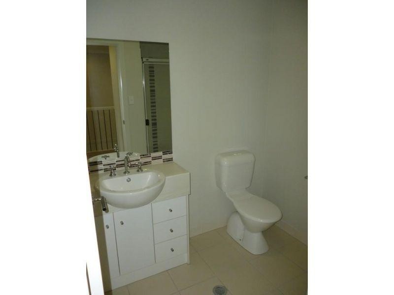 Terrace 135 Arcadia Woods Estate, Pimpama QLD 4209