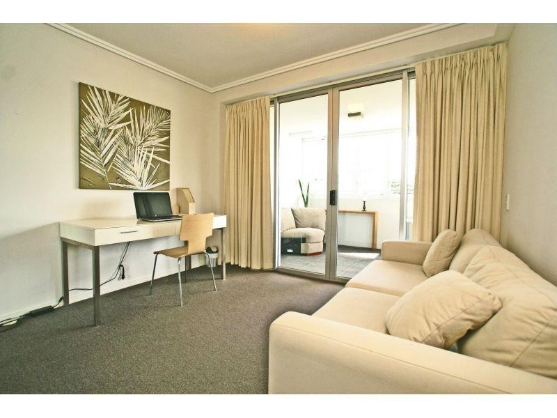 22 Barry Pde, Fortitude Valley QLD 4006