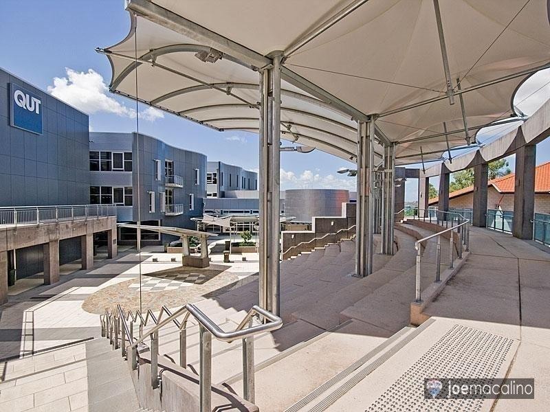 8 Jeays Street, Bowen Hills QLD 4006