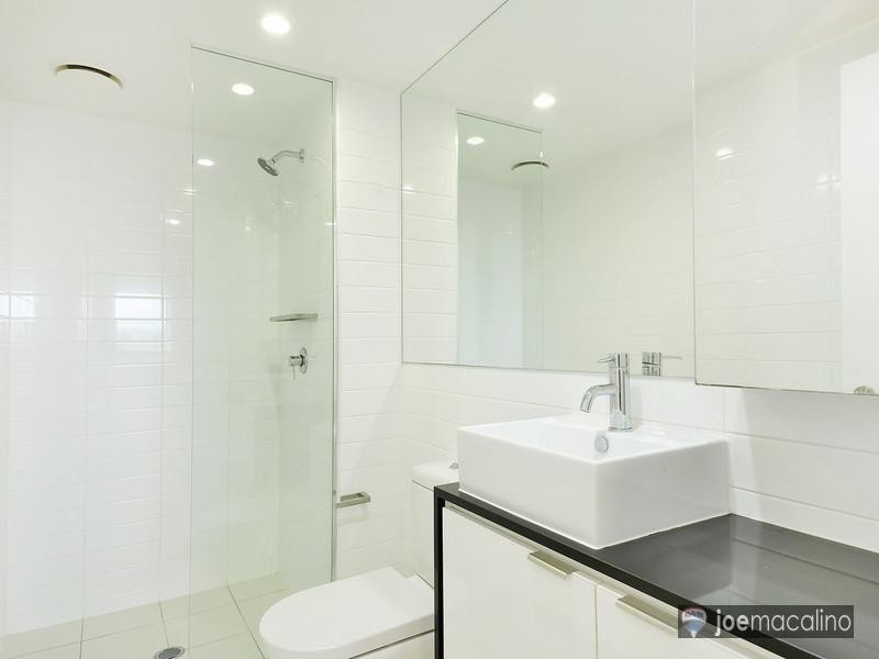 8  Jeays Street, Bowen Hills QLD 4006