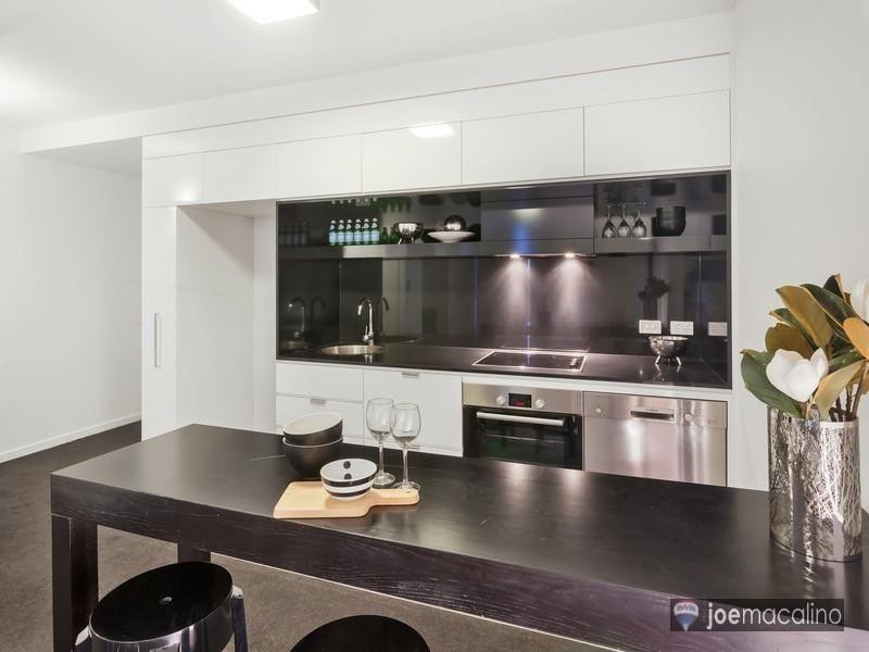 8 Jeays Street, Bowen Hills QLD 4006