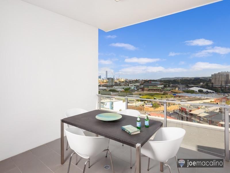 8 Jeays Street, Bowen Hills QLD 4006