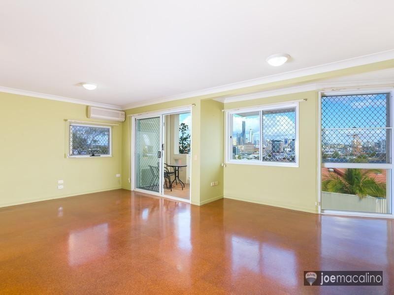 TH5/7  Boyd St, Bowen Hills QLD 4006