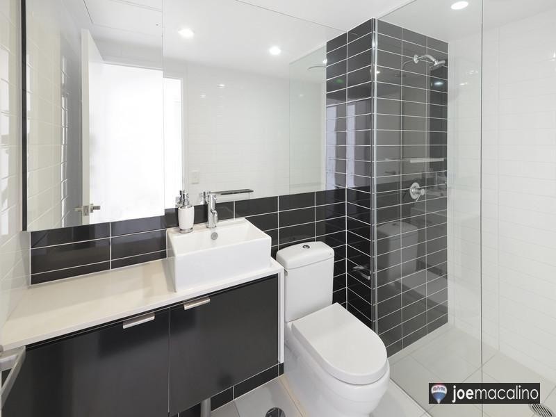 8 Jeays St, Bowen Hills QLD 4006