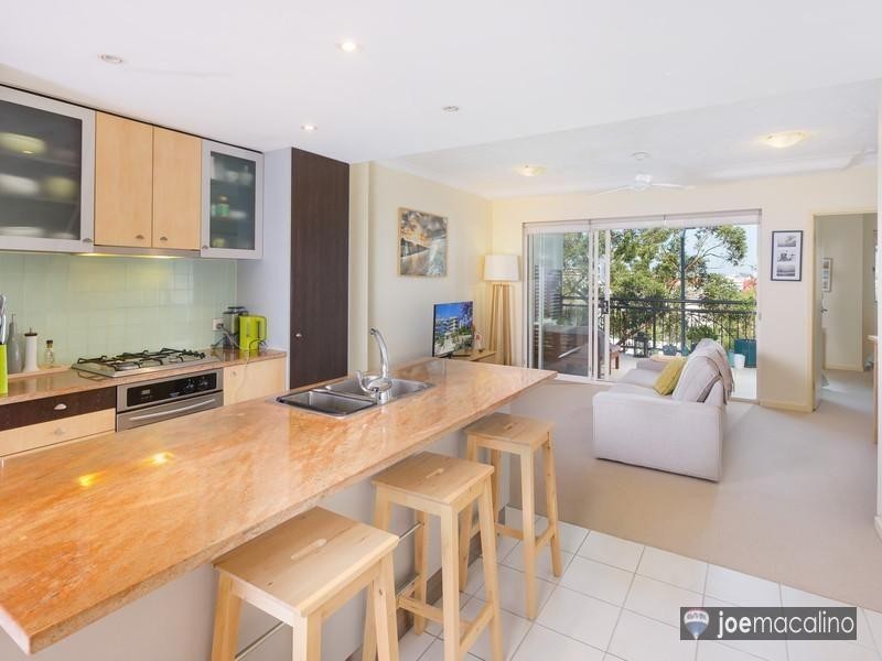 451 Gregory Tce, Spring Hill QLD 4000