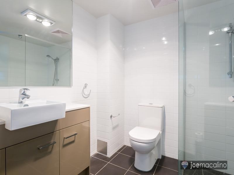 7 Roche Ave, Bowen Hills QLD 4006