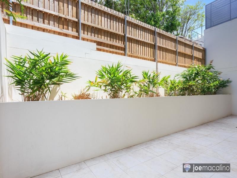 7 Roche Ave, Bowen Hills QLD 4006