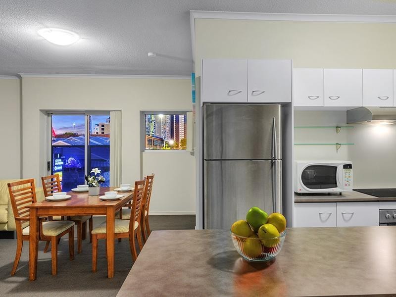 2 Berwick Street, Fortitude Valley QLD 4006