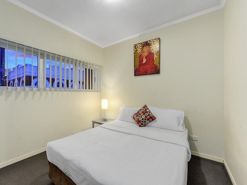 2 Berwick Street, Fortitude Valley QLD 4006