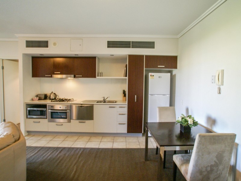 22 Barry Parade, Fortitude Valley QLD 4006