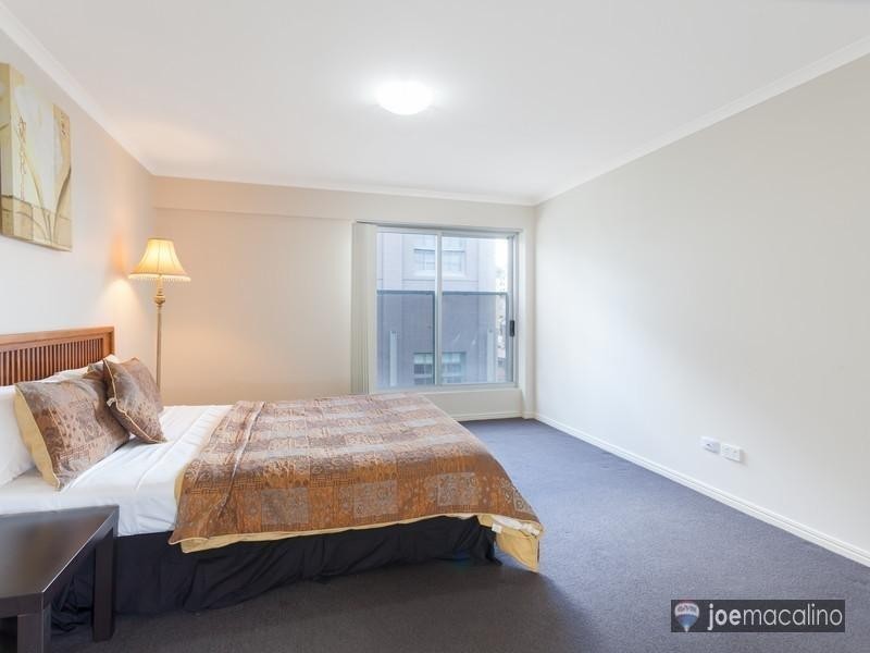 2 Berwick St, Fortitude Valley QLD 4006