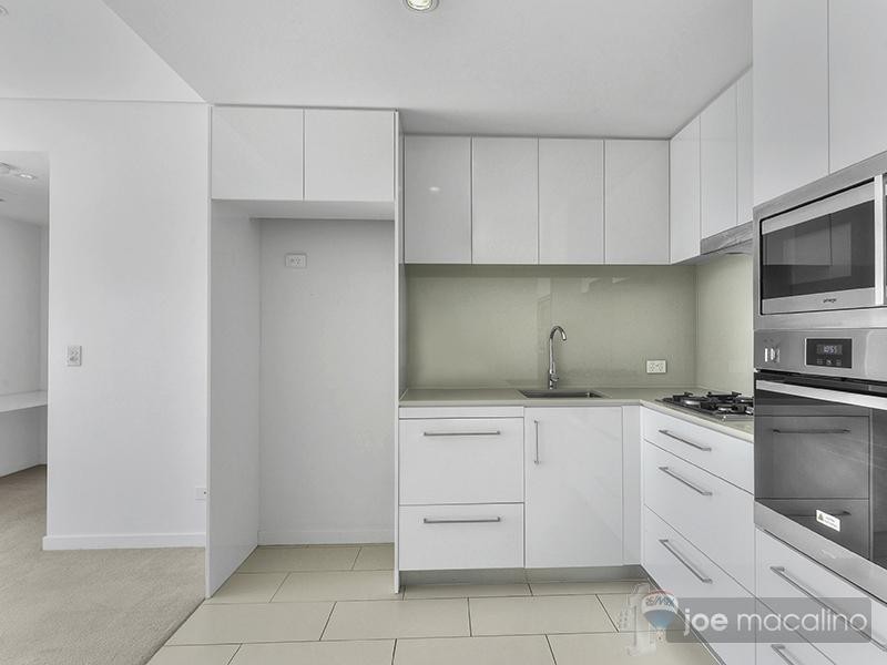 L3/16 Hamilton Place, Bowen Hills QLD 4006