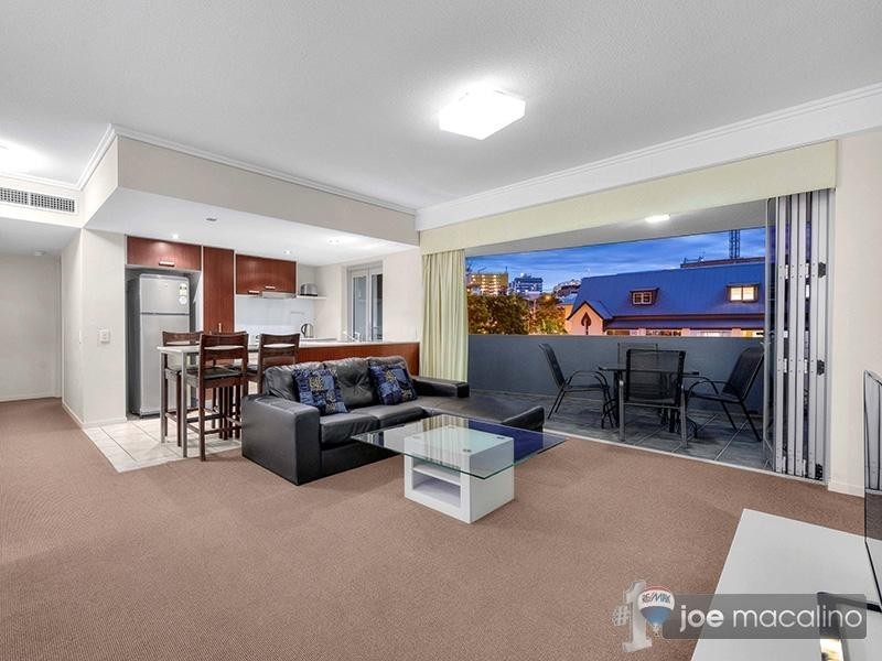 22 Barry Pde, Fortitude Valley QLD 4006