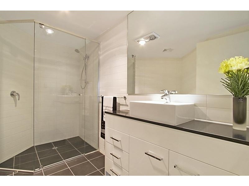 7 Roche Ave, Bowen Hills QLD 4006