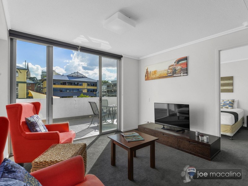 22 Barry Pde, Fortitude Valley QLD 4006