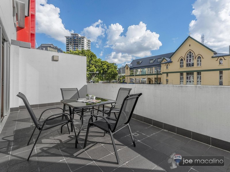 22 Barry Pde, Fortitude Valley QLD 4006