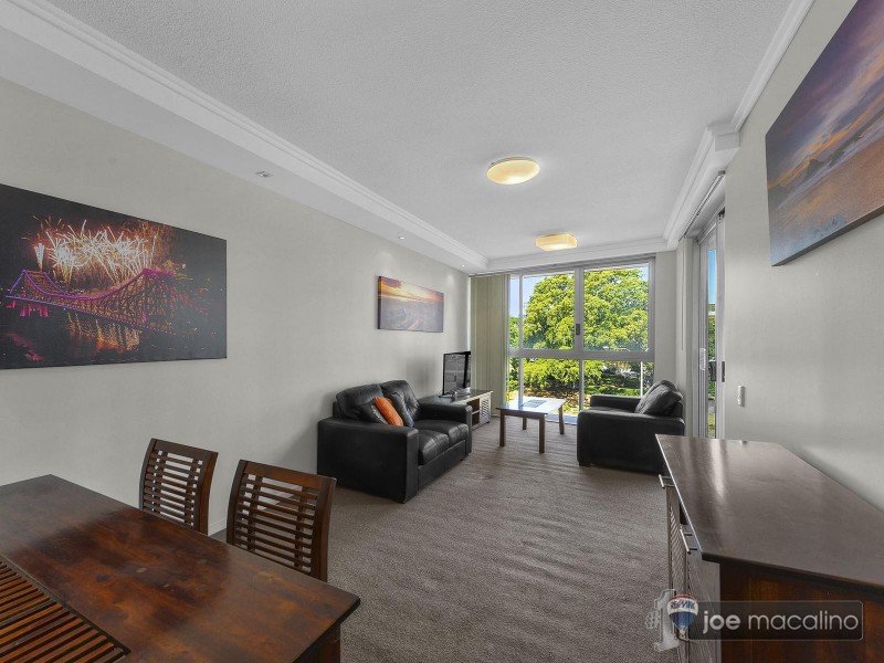 L3/22  Barry Pde, Fortitude Valley QLD 4006