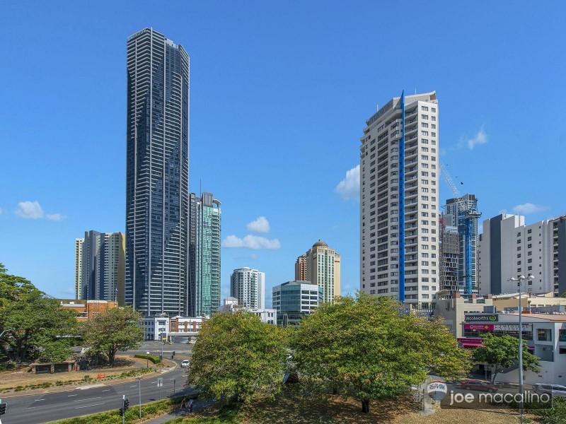 L3/22  Barry Pde, Fortitude Valley QLD 4006