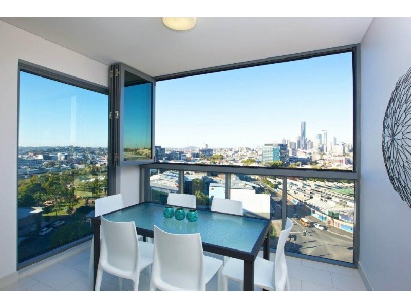 16 Hamilton Pl, Bowen Hills QLD 4006