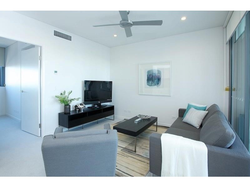 16 Hamilton Pl, Bowen Hills QLD 4006