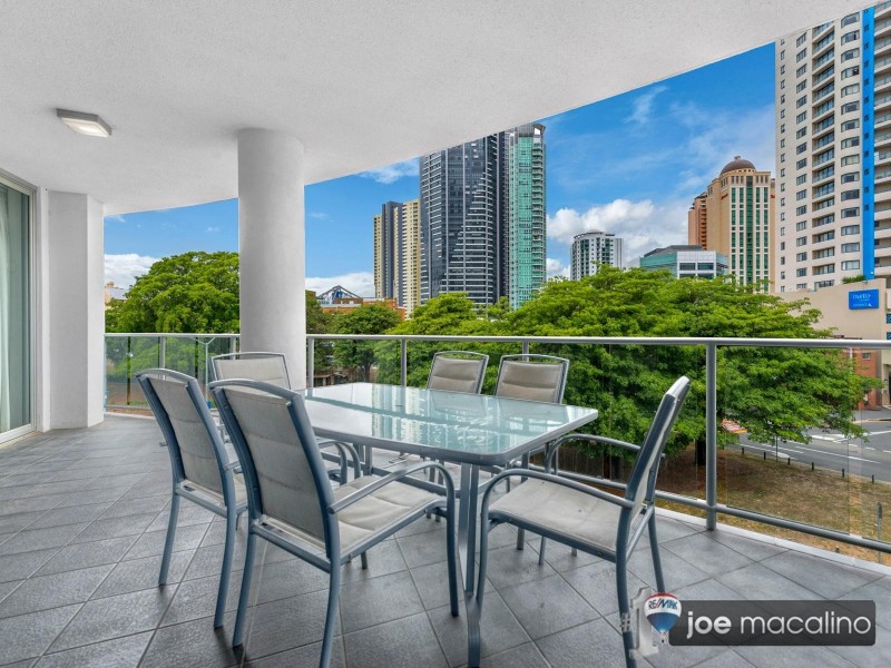 22 Barry Pde, Fortitude Valley QLD 4006