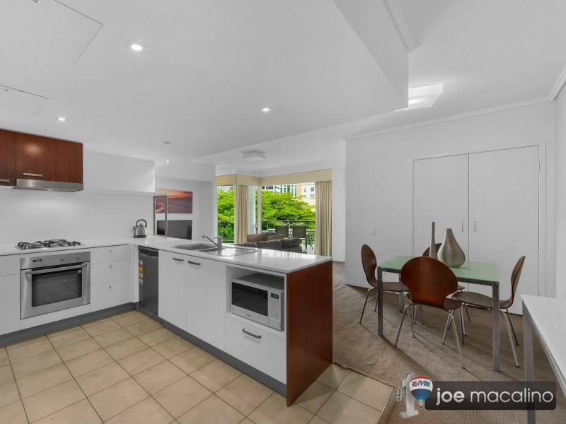 22 Barry Pde, Fortitude Valley QLD 4006