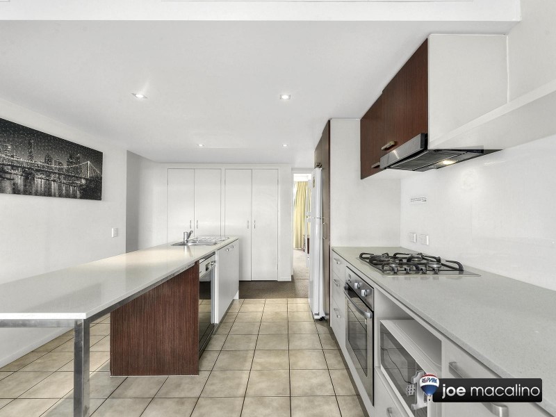 22 Barry Pde, Fortitude Valley QLD 4006