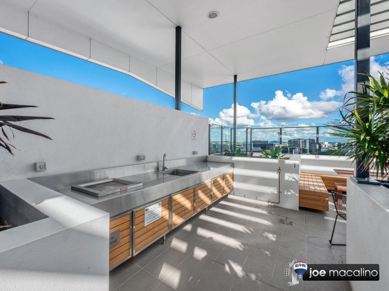 8  Jeays St, Bowen Hills QLD 4006