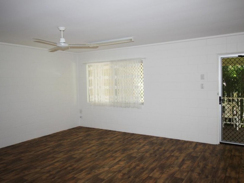 5a Loder Street, Southside QLD 4570