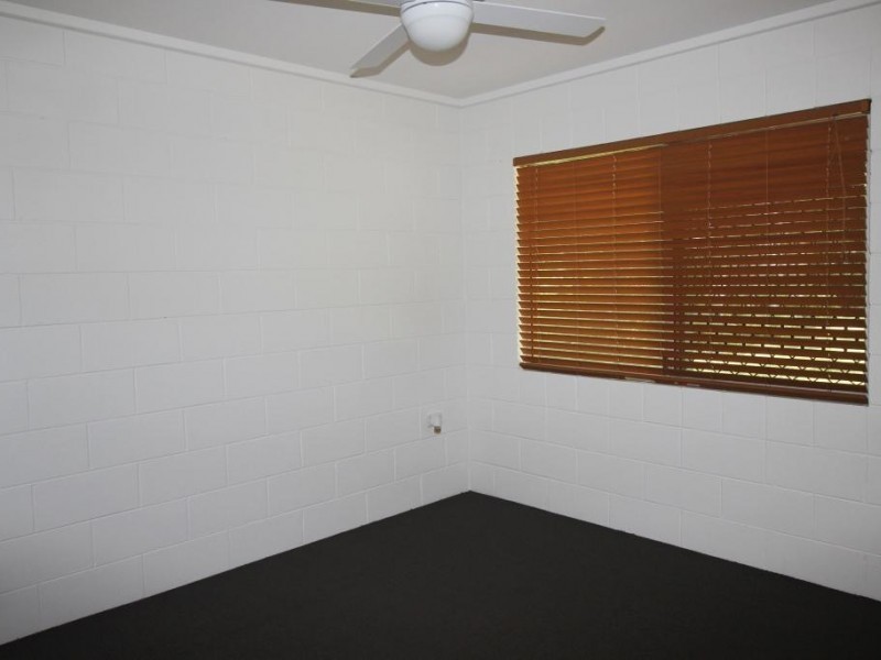 5a Loder Street, Southside QLD 4570
