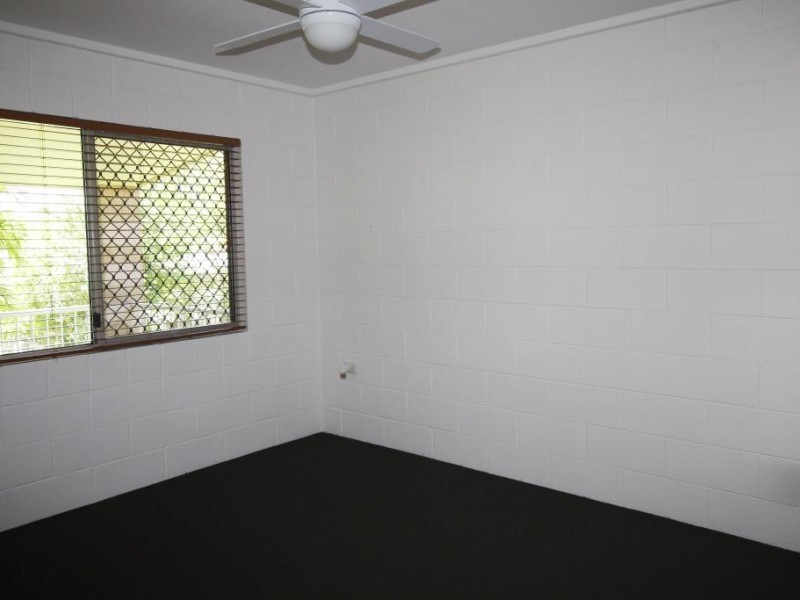 5a Loder Street, Southside QLD 4570