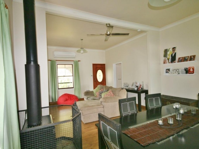 4 Louisa Street, Gympie QLD 4570