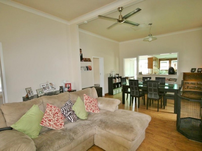 4 Louisa Street, Gympie QLD 4570