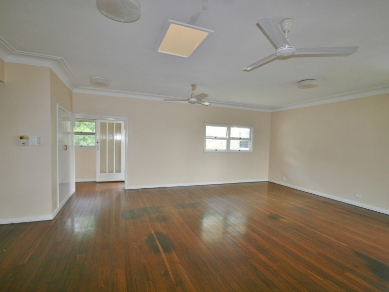 3 Louisa Street, Gympie QLD 4570