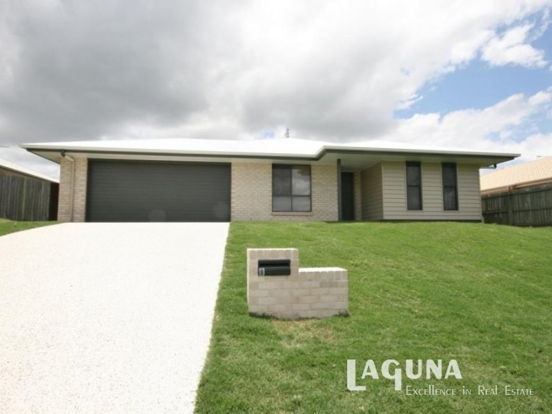 8 Parkview Close, Southside QLD 4570