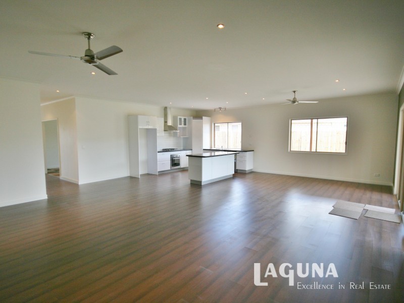 25 Hilltop Ave, Southside QLD 4570