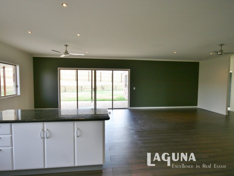 25 Hilltop Ave, Southside QLD 4570