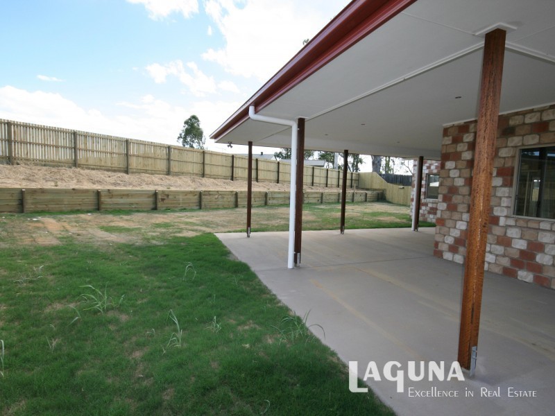 25 Hilltop Ave, Southside QLD 4570