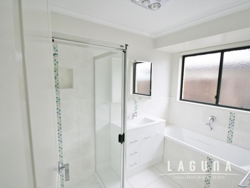 11 Principal Place, Jones Hill QLD 4570