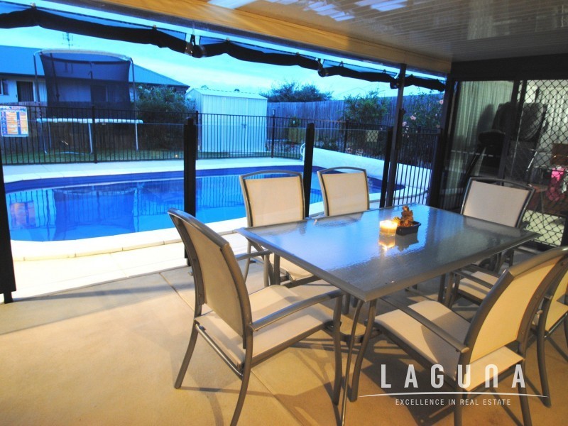 5 Moreton Court, Southside QLD 4570