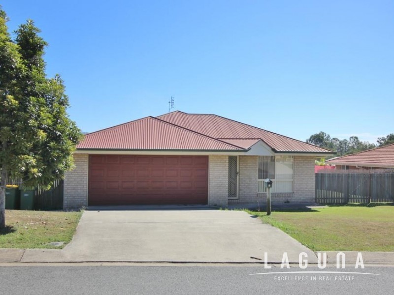 8 Hilltop Avenue, Southside QLD 4570