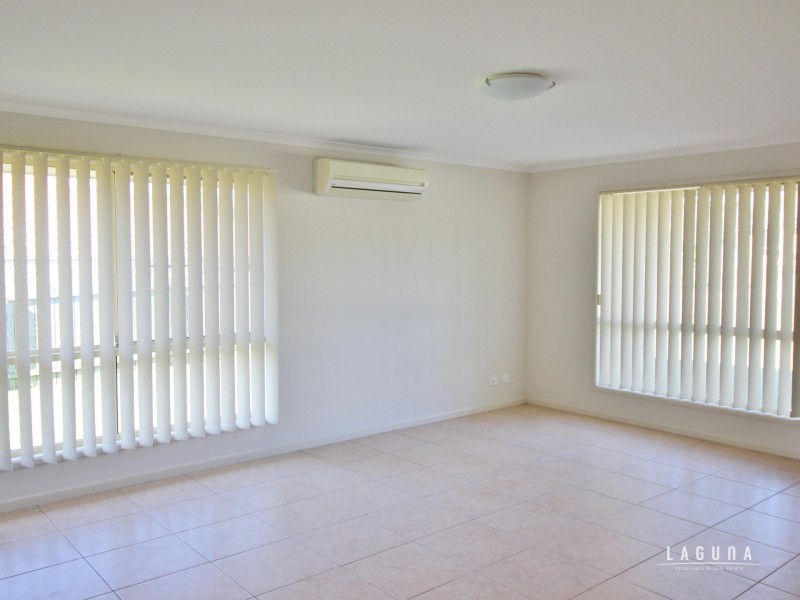 8 Hilltop Avenue, Southside QLD 4570