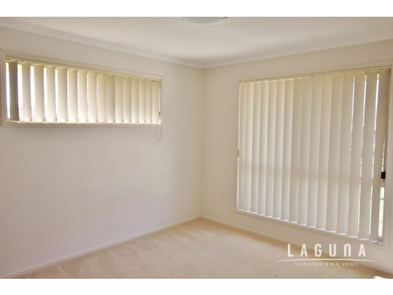 8 Hilltop Avenue, Southside QLD 4570