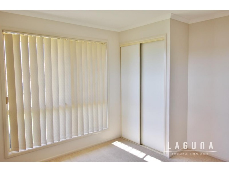 8 Hilltop Avenue, Southside QLD 4570