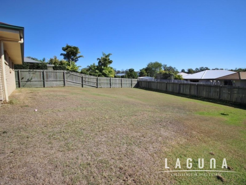 8 Hilltop Avenue, Southside QLD 4570