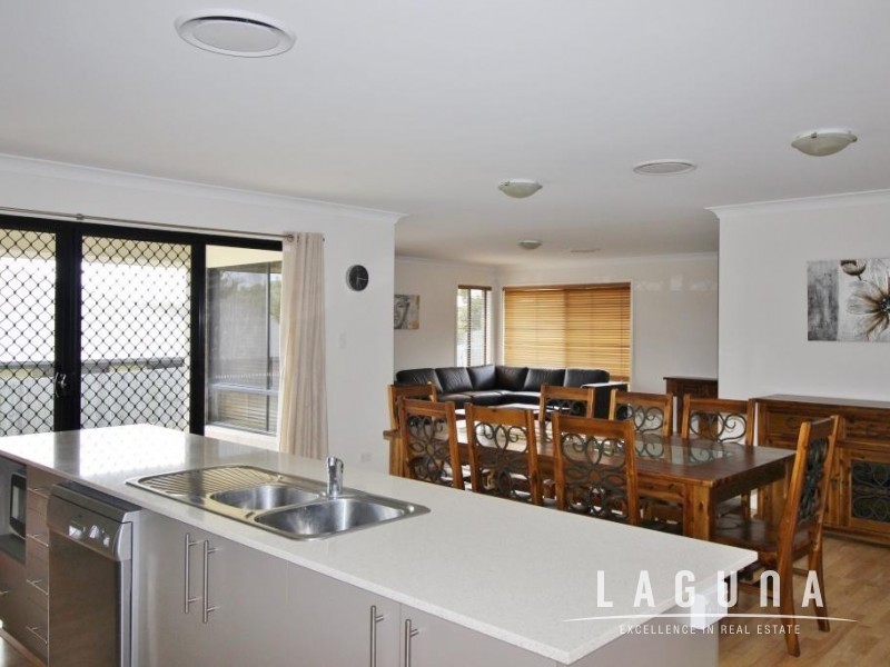 22 Premier Avenue, Jones Hill QLD 4570