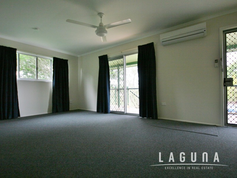 6 James Street, Southside QLD 4570
